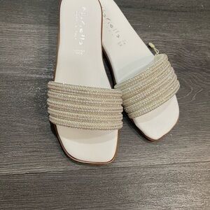 MARELLA Cream Minimalist Sandals with Thin Straps